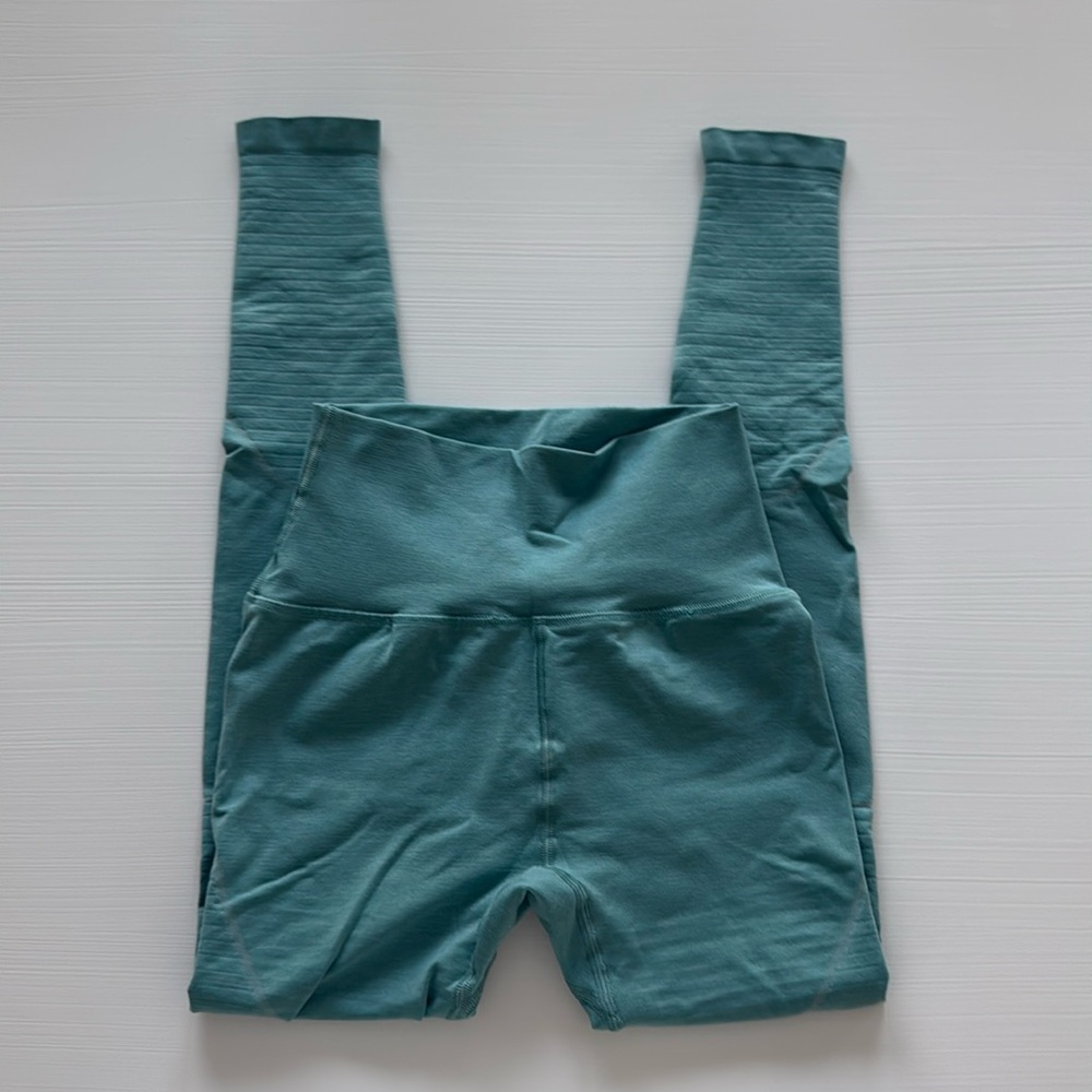 Alphalete Seamless Leggings